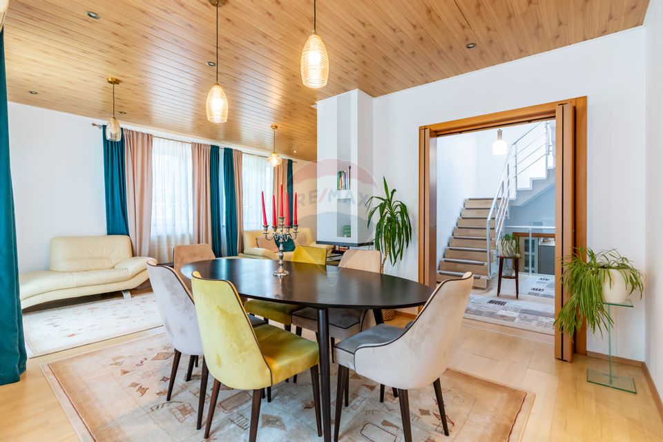 Casă / Vilă in Corbeanca, langa lac, zona exclusivista