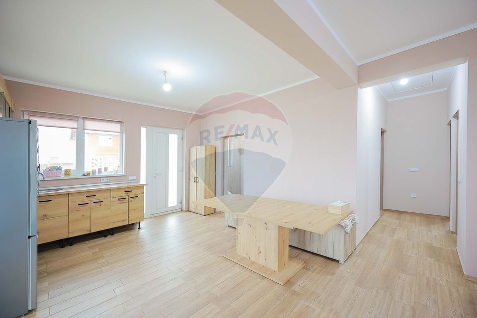 3 room House / Villa for sale