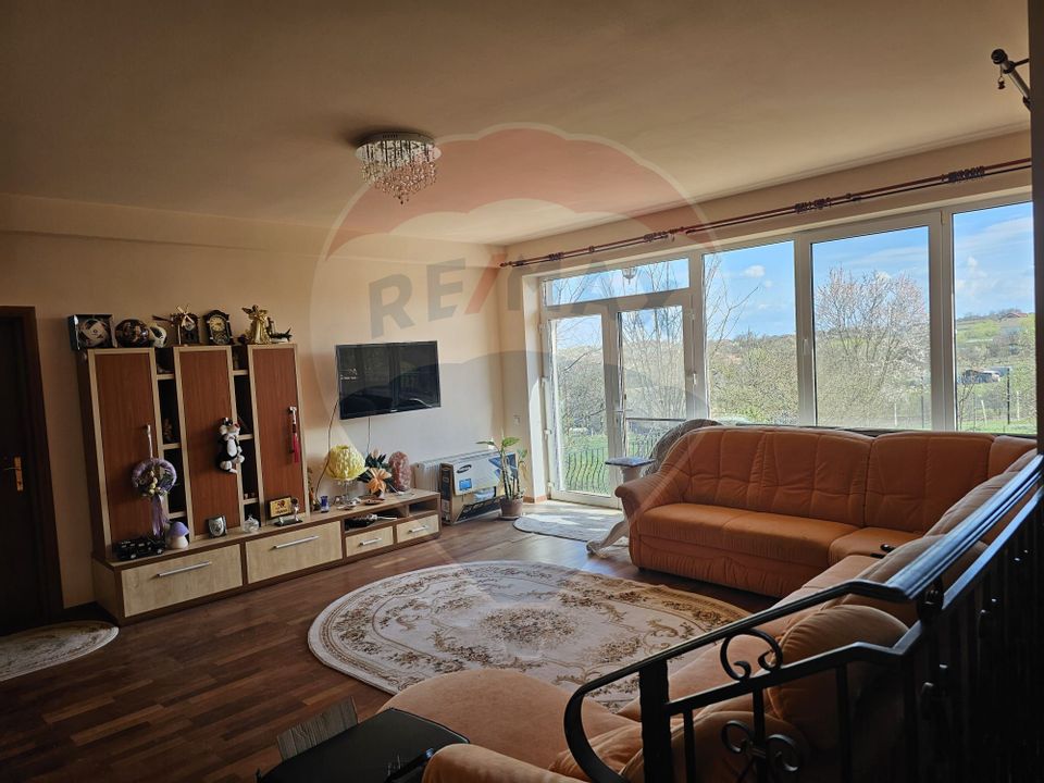 Casa cu teren in Tureni de 2300 mp, la 20 km de Cluj-Napoca