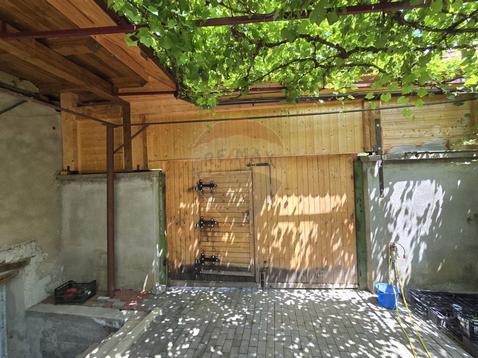 Casa cu gradina si mansarda  Aciliu  la doar 20 km de Sibiu