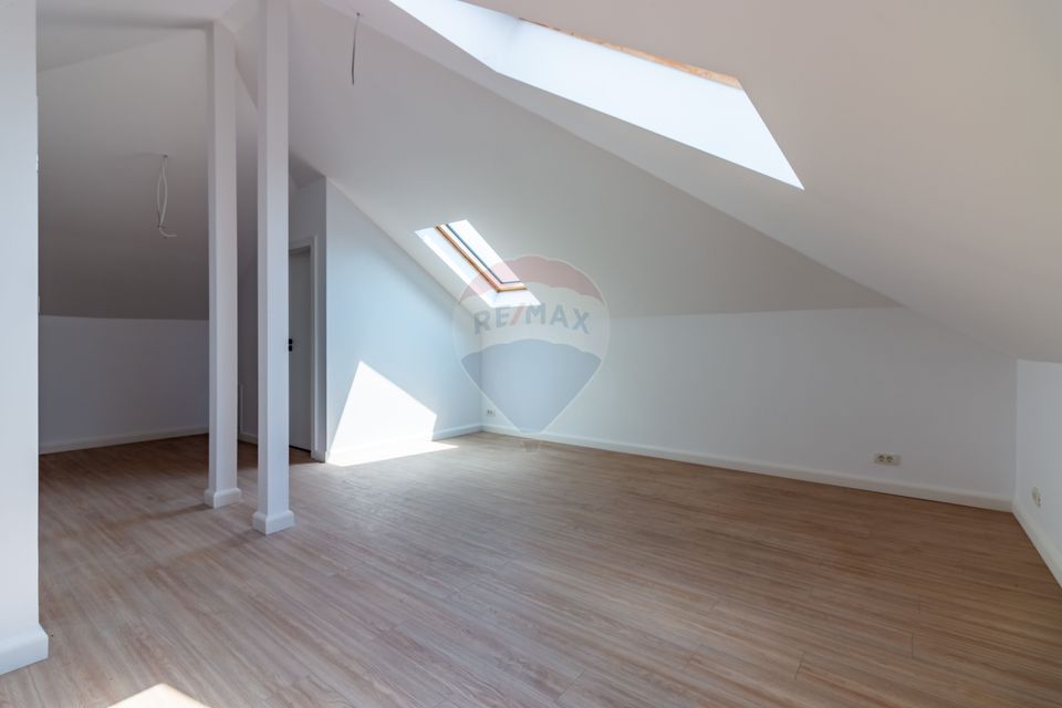 Villa 6 bedrooms | Generous Courtesy | Tunari - North