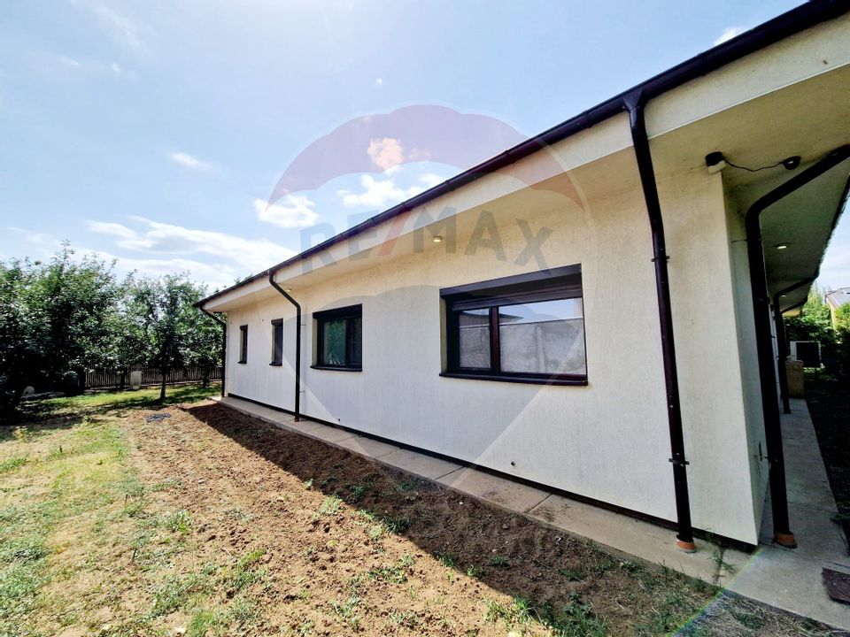 Casa Vila 4 camere / zona Damila