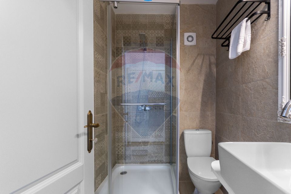 VILA IN MURIGHIOL | IESIRE LA LAC, DELTA DUNARII SI PISCINA | 6 CAMERE