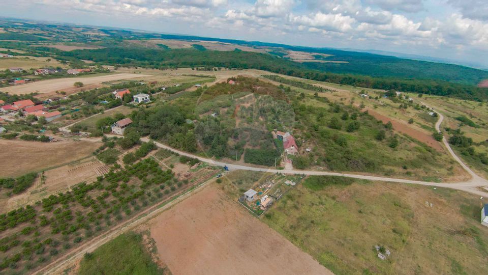 De vânzare Teren 3995mp intravilan Săldabagiu de Munte