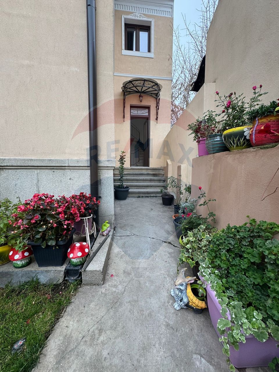 Casă stil boieresc,zona centrala, teren 450mp, comision zero