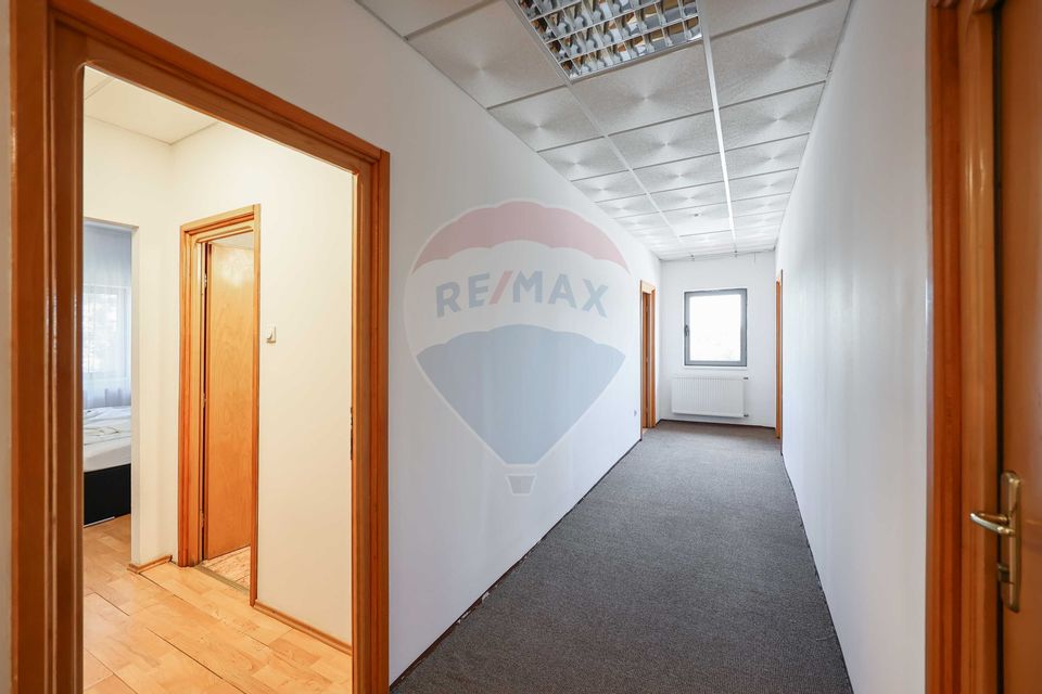 16 room Hotel / Pension for sale, Exterior Vest area