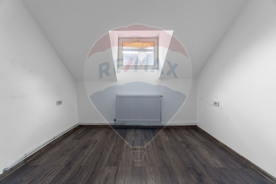 Apartament 7 camere ULTRACENTRAL in casa- Codlea!