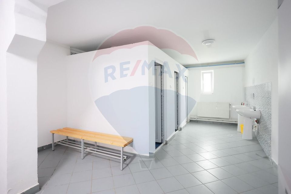 1,249.08sq.m Industrial Space for sale, Exterior Vest area