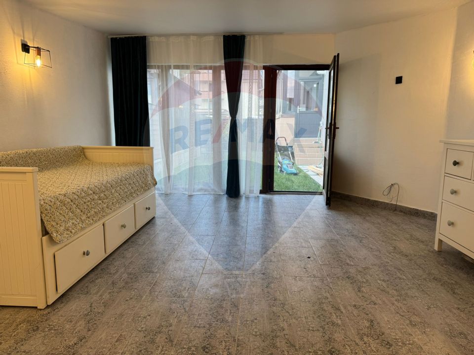 Oportunitate!Apartament modern cu terasă de 100 mp cu spațiu comercial