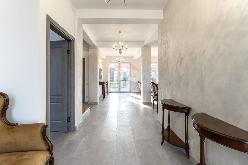 CASE NOI ÎN ARHITECTURĂ ALPINO-MODERNĂ CU ALEE PRIVATA | CRISTIAN