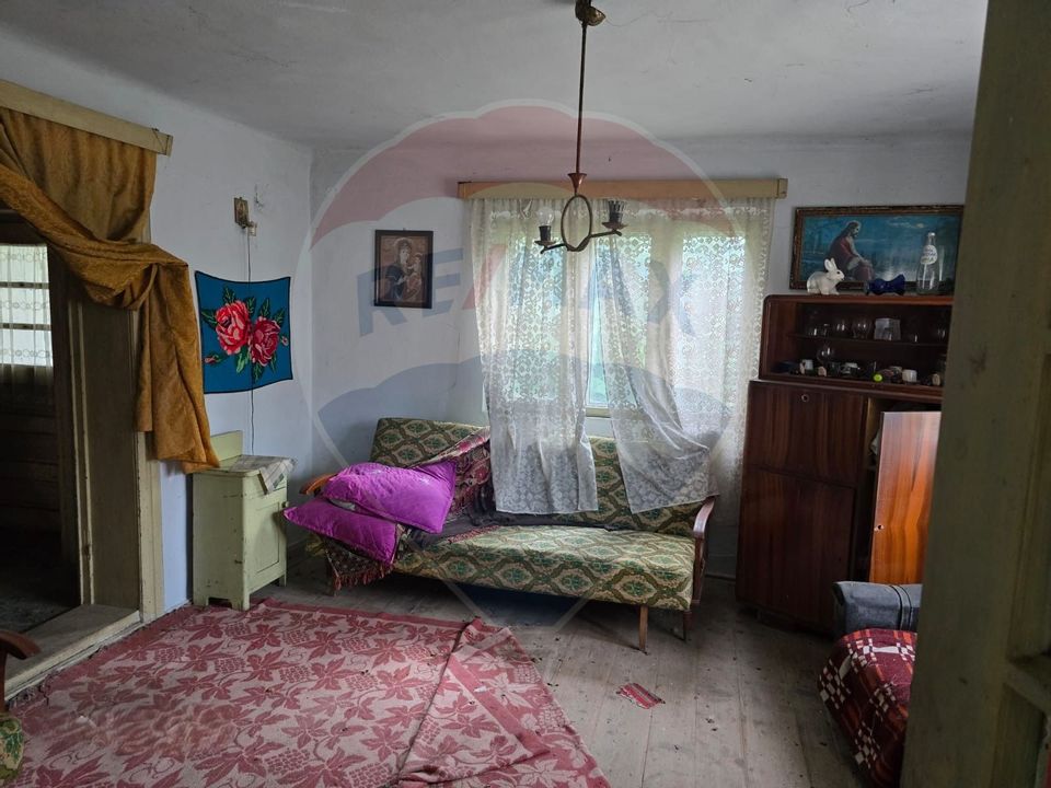 Comision 0! Casa din inima Subcarpaților — comuna Cislau, teren 5000mp