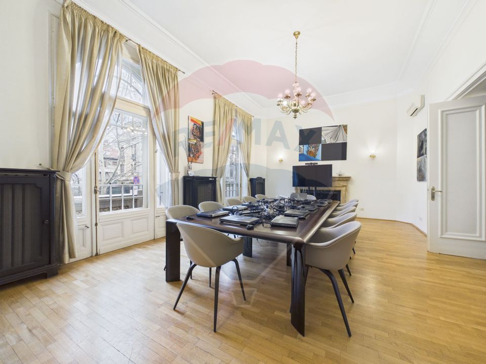 14 room House / Villa for rent, Dacia area