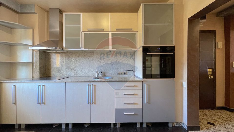 Chirie în Răcădău: spațiu, stil și un mic moft de lux! - Rezervat