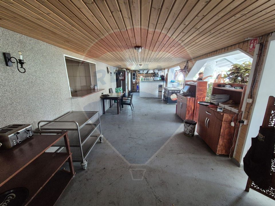 Spațiu comercial restaurant cu terasă de vânzare în  Olimp Constanța