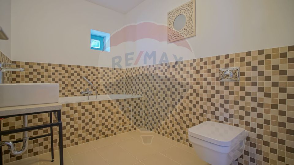 2 room Apartment for rent, Centrul Istoric area