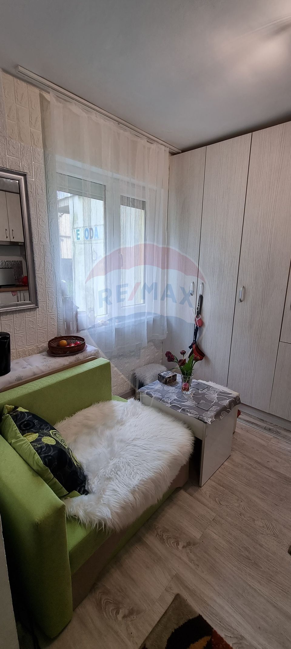 Apartament cu 2 camere de vânzare în zona Ultracentral