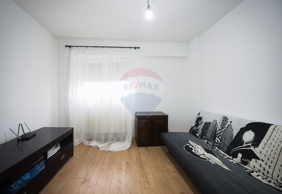 Apartament cu 4 camere de vânzare Ultracentral