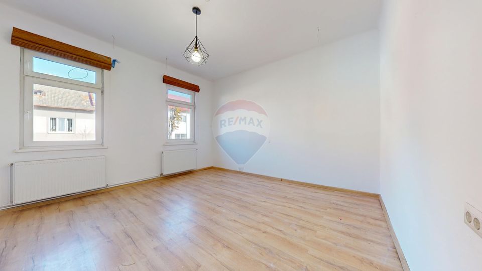 135sq.m Office Space for rent, Aurel Vlaicu area