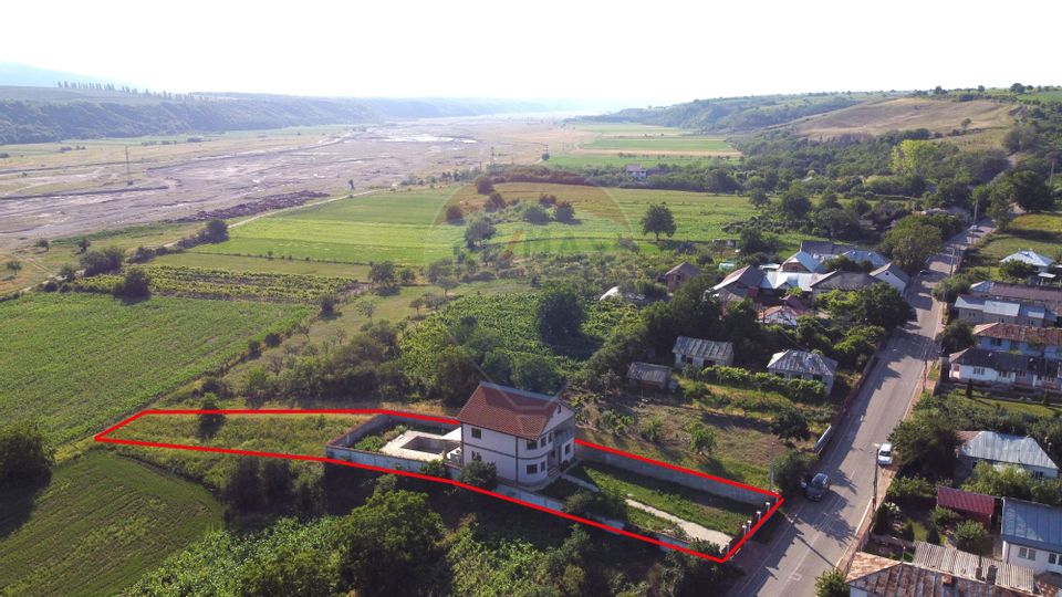 5 room House / Villa for sale, Sud area