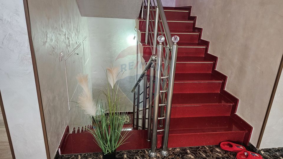 6 room House / Villa for sale