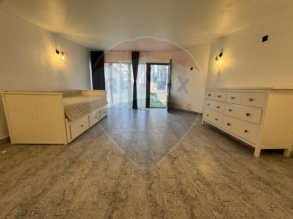 Oportunitate!Apartament modern cu terasă de 100 mp cu spațiu comercial