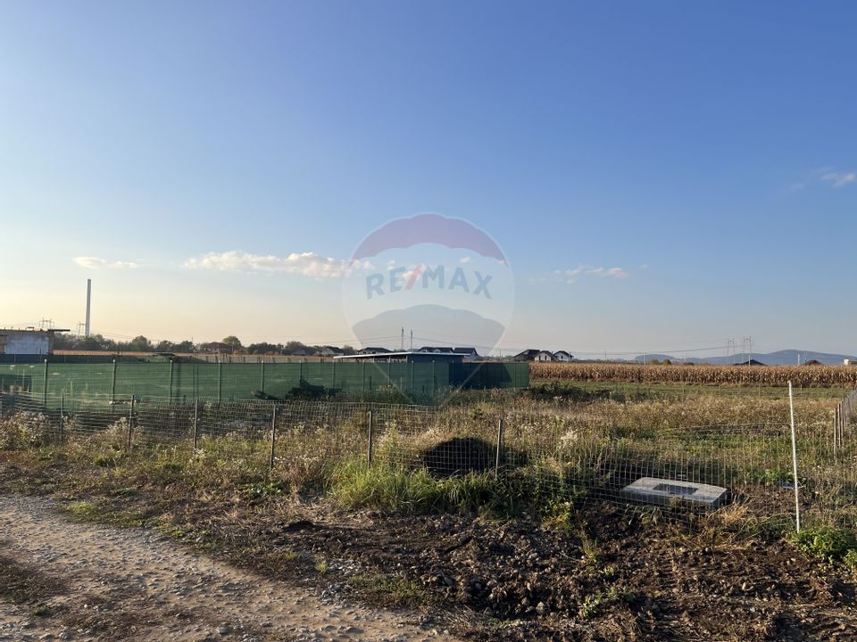 Teren 650mp Sacele - Gata de Construit | Apă și curent -Schimb!