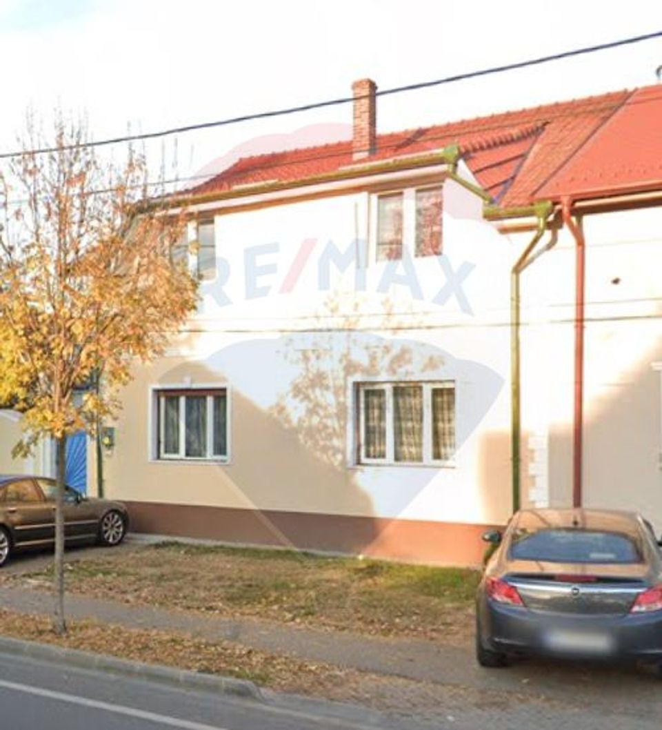 5 room House / Villa for sale, Central area
