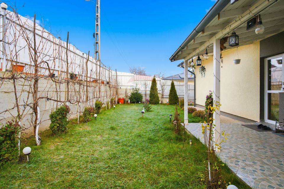 House + Apartment - 0% Comission 0% VAT - Hlincea - 5 Rooms