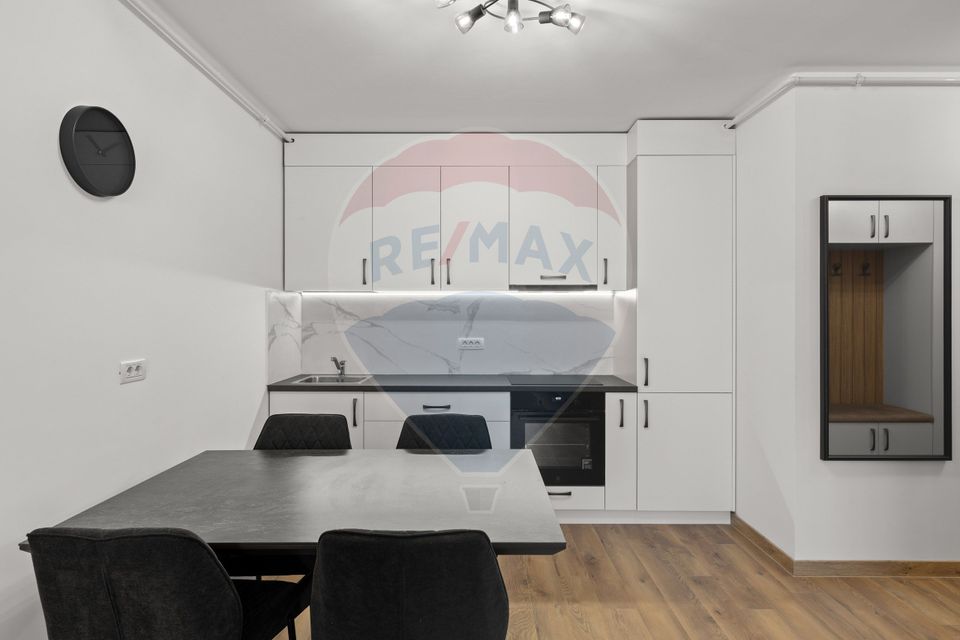 Apartament cu 2 camere DE LUX la PRIMA ÎNCHIRIERE - complex Adora Park