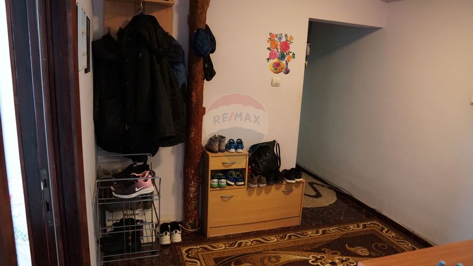 Apartament de VÂNZARE / SCHIMB | 3 camere | Decomandat | Zona Mioriței