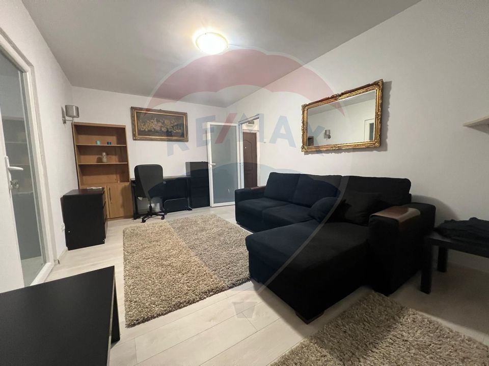 Apartament 2 camere de închiriat cu centrală  Tineretului