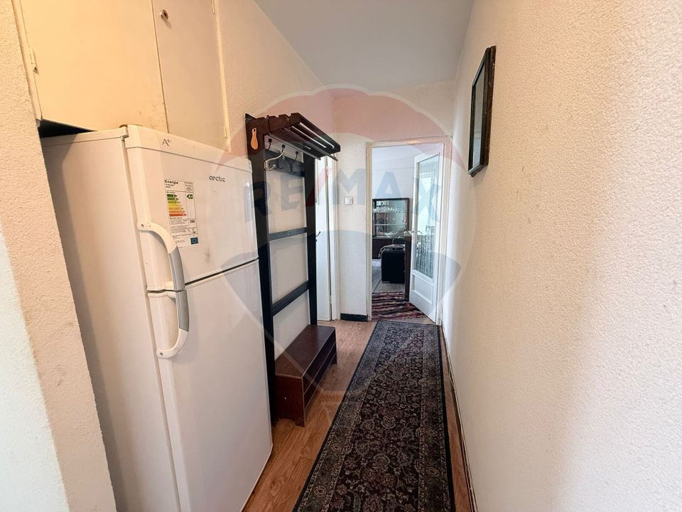 Apartament de vânzare | 2 camere | Bloc anvelopat,  Piata Sudului