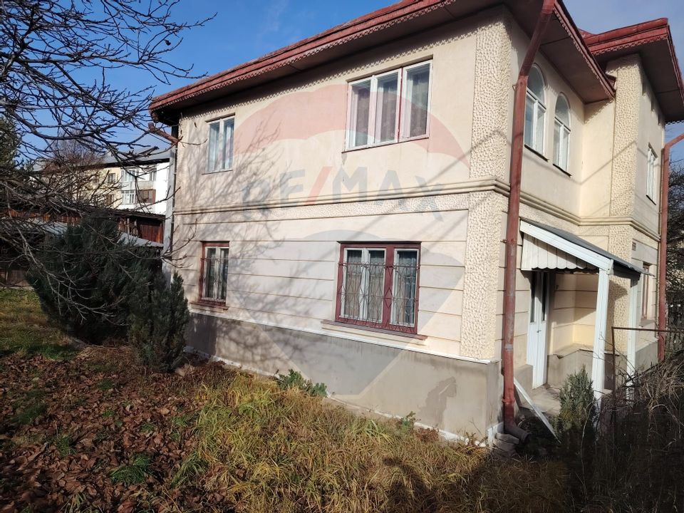 6 room House / Villa for sale, Central area