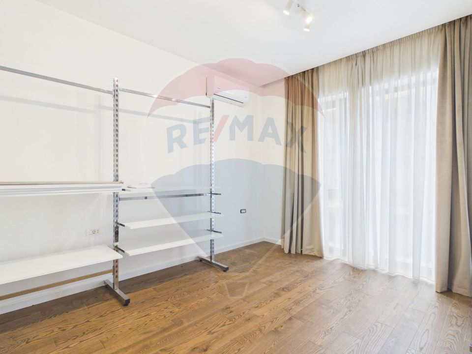 Vila eleganta cu piscina si terasa generoasa – zona Erou Iancu Nicolae