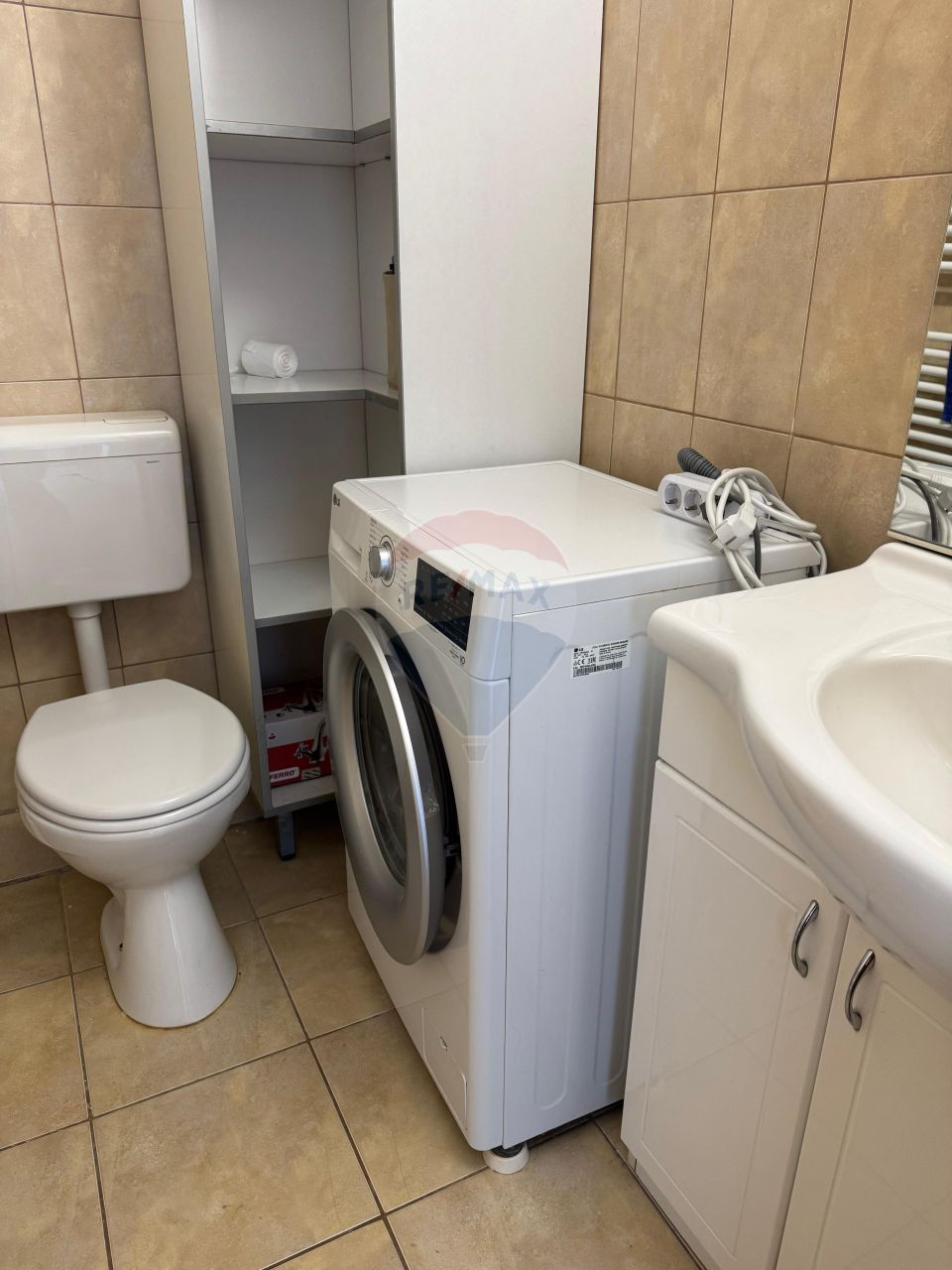 Apartament cu mansardă, 75 mp utili, 3 camere – Strada Muncel