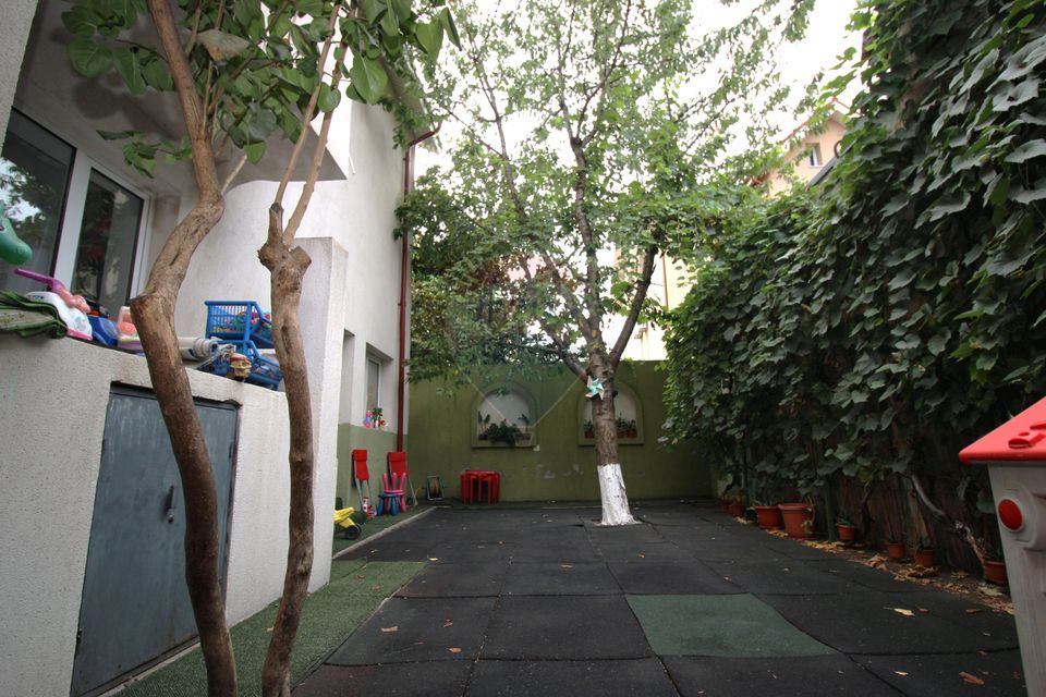 Casa de vanzare P+1+M Drumul Taberei Bucuresti