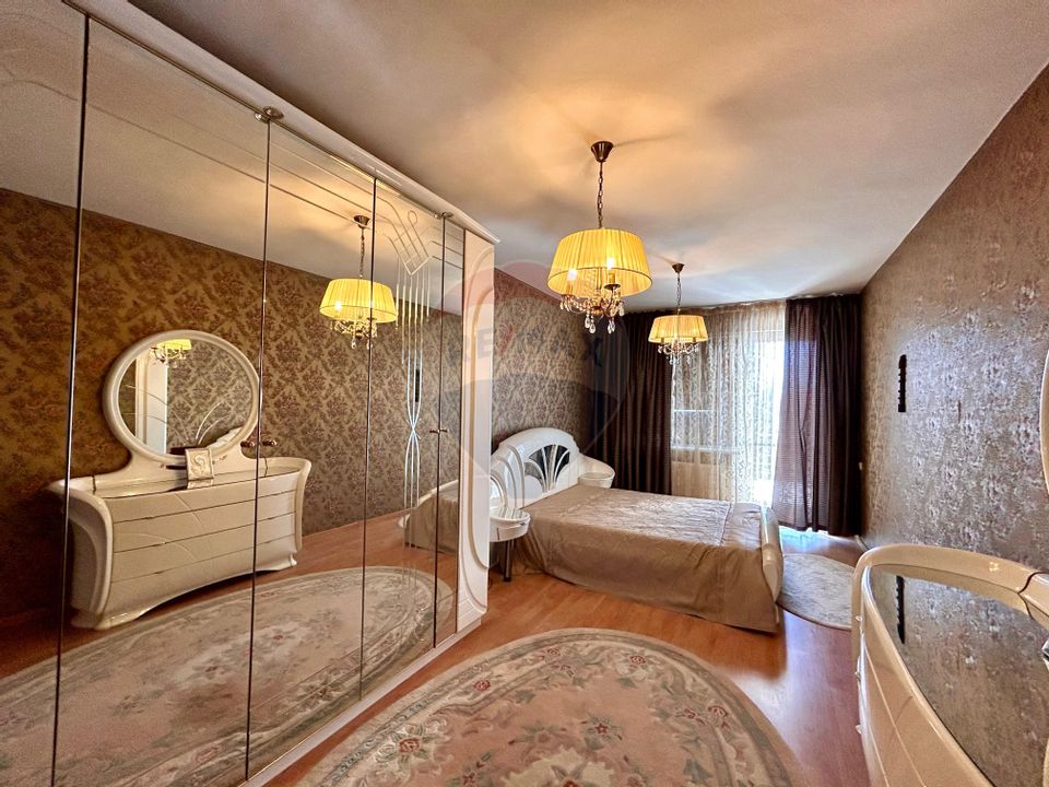 Casă / Vilă cu 16 camere de vânzare în zona Central