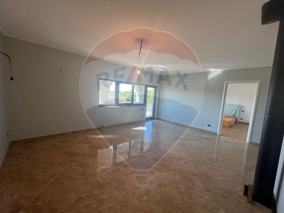 6 room House / Villa for sale