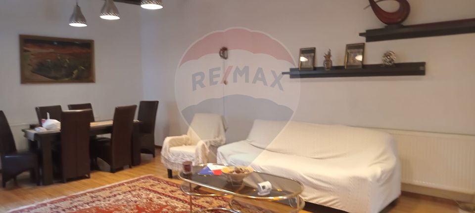 4 room House / Villa for sale, Central area