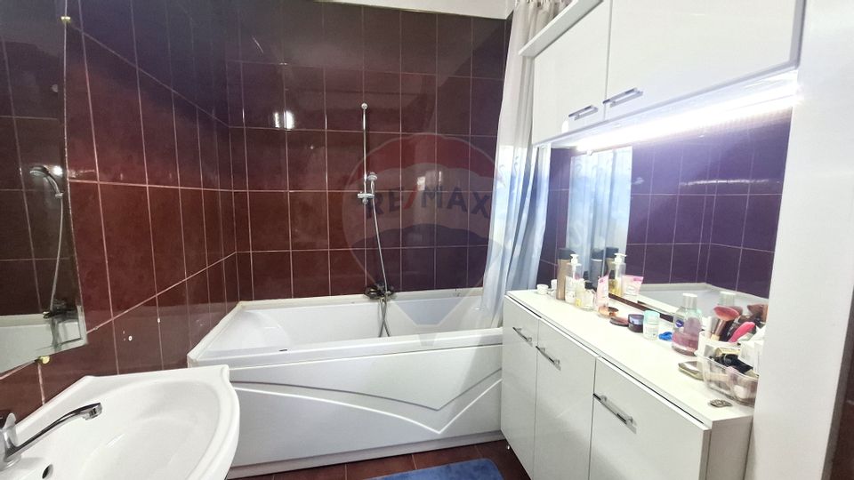 Apartament 4 camere, ultracentral, la 4 minute de Piața Victoriei