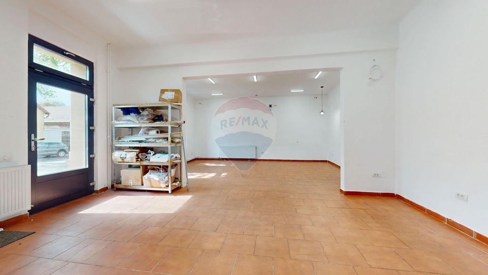 150sq.m Office Space for rent, Brasovul Vechi area