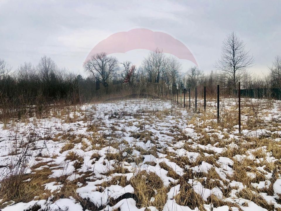 Land 2,432sqm Cornu de Jos (Cornu) / Strada Florilor