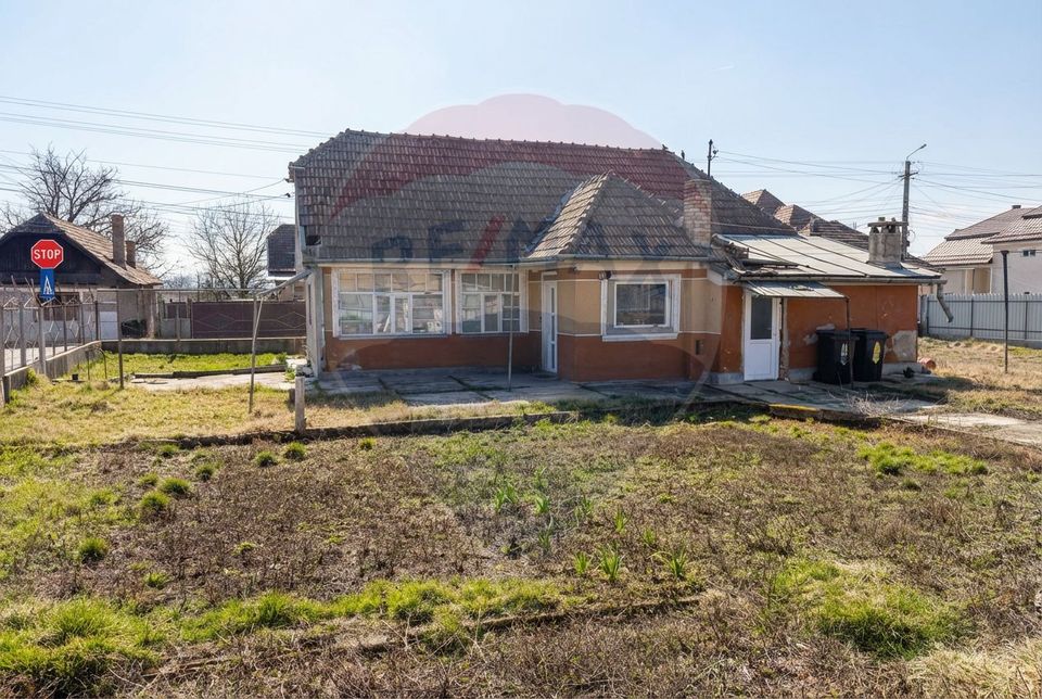 5 room House / Villa for sale, Exterior Est area