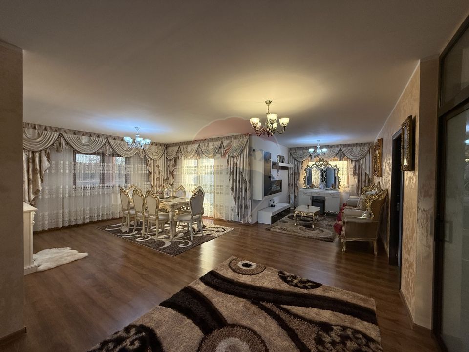 5 room House / Villa for sale