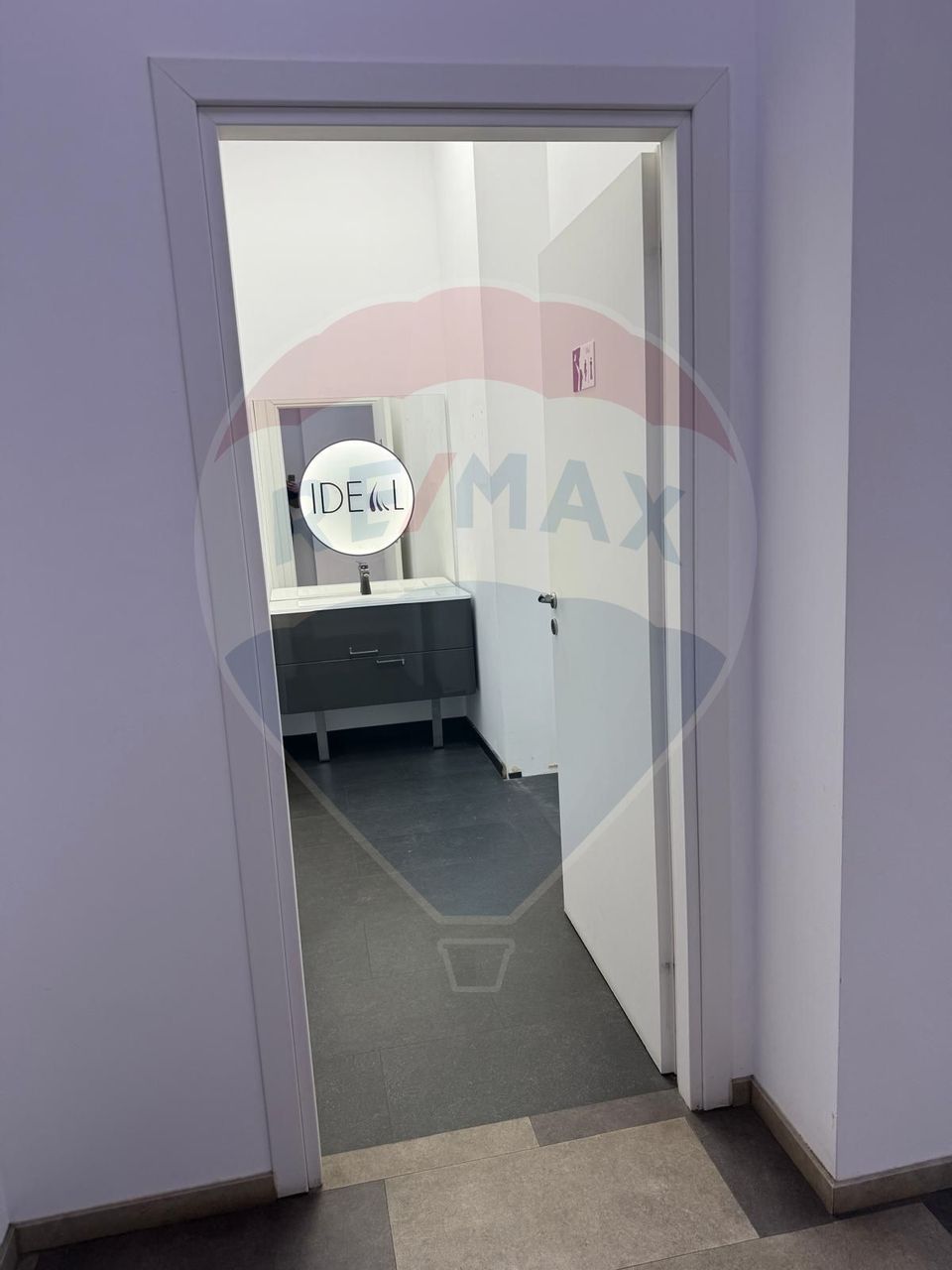 De vanzare | Spatiu comercial 92 mp | Strada Vasile Lascăr