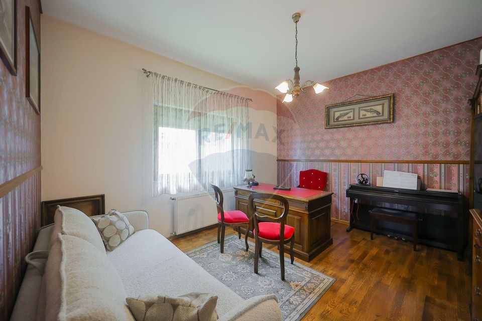 Vilă mediteraneană premium cu piscină, de vânzare, zona Dealuri Oradea