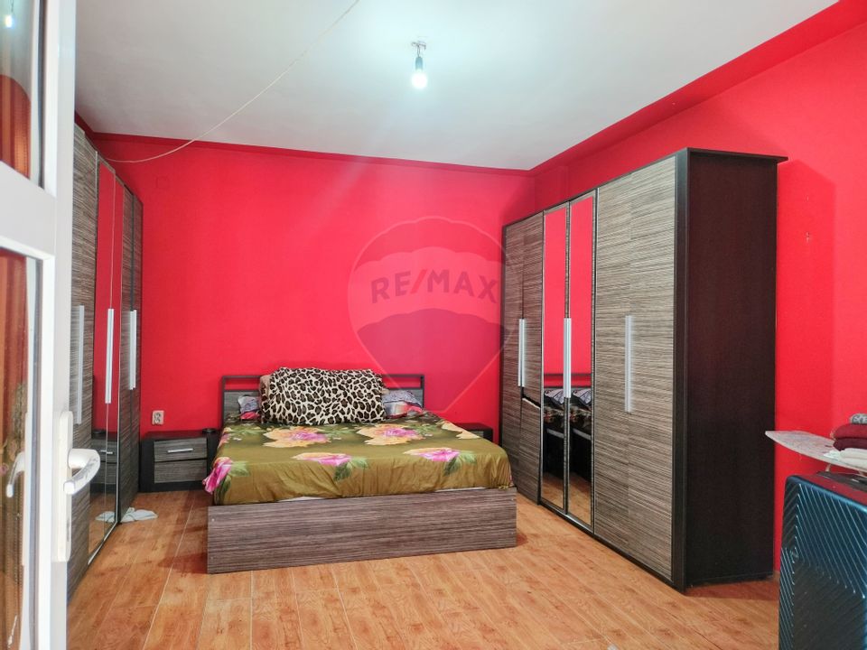 6 room House / Villa for sale