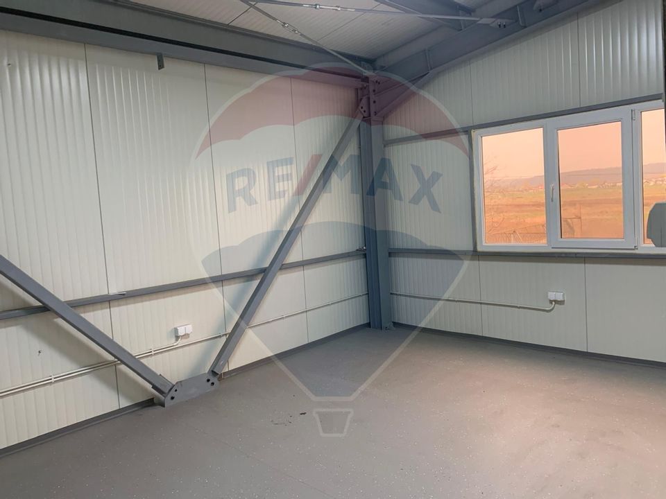 Spațiu industrial de 460mp de închiriat în zona Romanesti