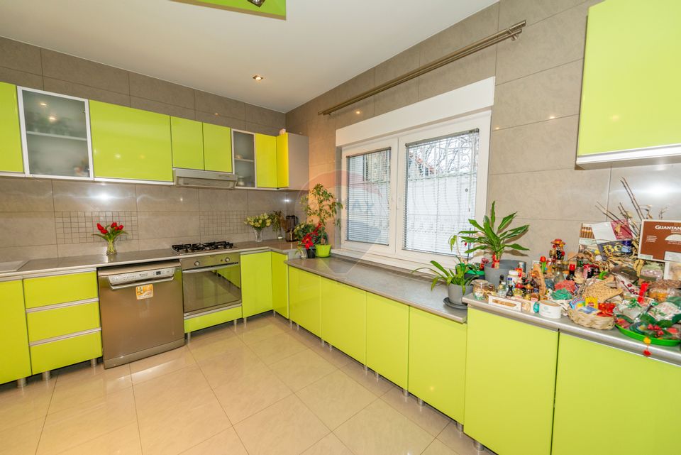 Apartment 3-4 rooms, ground floor villa 2009 Mosilor subway Obor