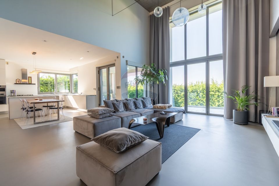 Casa de lux de vanzare in White House Residence